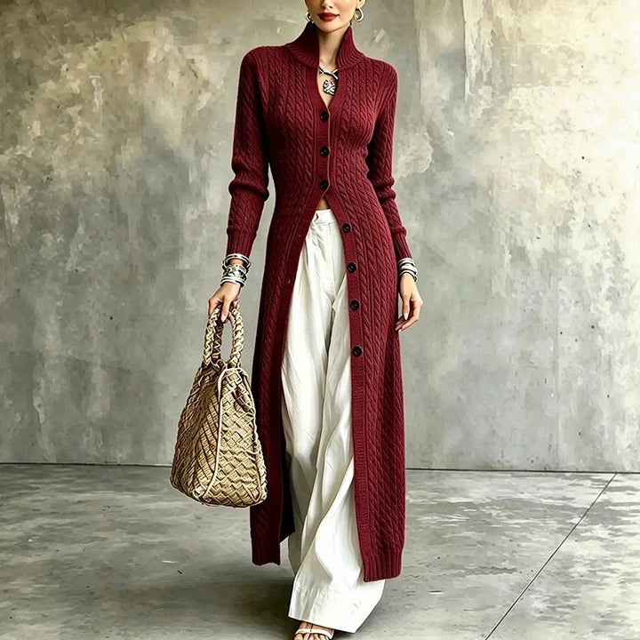 Queenie - Langer Kabelstrick-Cardigan