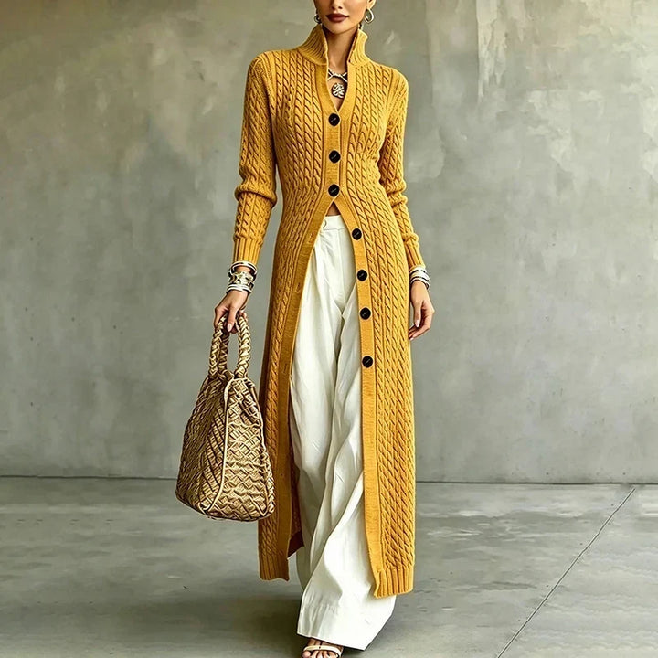 Queenie - Langer Kabelstrick-Cardigan