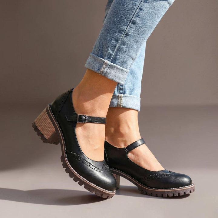 Ilyra - Blockabsatz-Schuhe mit Riemchen und Schnalle
